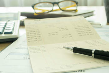 SBI証券のハイブリッド預金とは？メリットや口コミ評判など！デメリット、設定方法も紹介