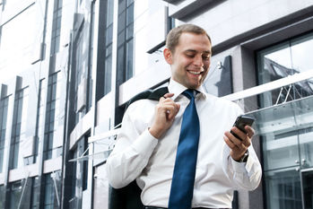 いま広がっている ! 銀行のスマートフォンアプリはここが便利