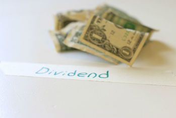 分配金の出る投資信託がNISAに向いていないワケ