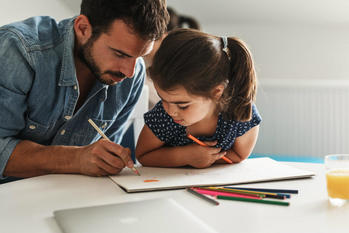 証券「未成年口座」と「ジュニアNISA口座」は併用できる？口座開設の条件や注意点など