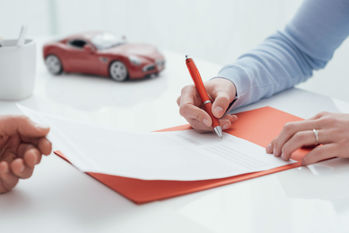 自動車保険解約手続きの流れと注意すべき2つのポイント