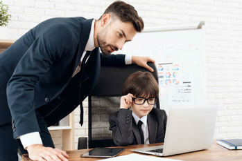 お金持ちは子ども1人に2億円の教育費　何を教えているのか？