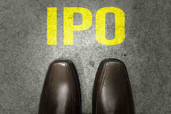 IPO投資を始めるならSBI証券と楽天証券のどっちがいい？取り扱い実績や手数料など4つのポイントで徹底比較