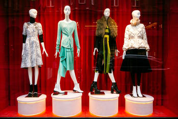 オンワードが大量閉店に追い込まれたワケ　今期は240億円の最終赤字へ