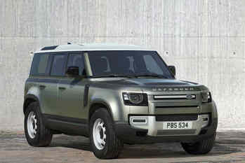 ランドローバー新型「ディフェンダー」がデリバリー決定！映画『007』の最新作にも起用の魅力とは？