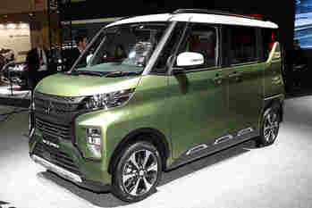 人気の軽SUVモデルの新型車が発表！三菱「eKクロス スペース」「eKスペース」の特徴は？