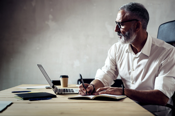 海外投資としてメジャーな8商品　外国株・債券、投信、ETF……メリット・デメリット比較