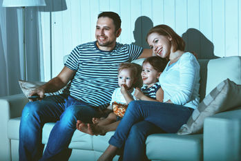 子供が喜ぶ「おもちゃ」「映画」「食事」の優待5選