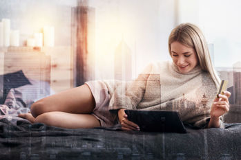 クレジットカードが「通信」「ロック」できる？　変わり種クレカ3選