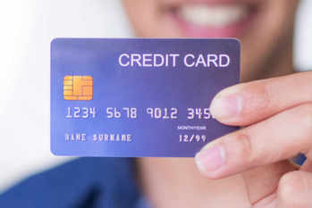 ライフカードのメリット・評判や還元率は？年会費無料のカードの特徴やデメリットを紹介