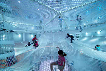 「雨の日、どこ行こう？」を解決！子連れで楽しめる東京の屋内スポット5選