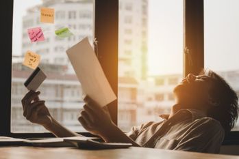 カード会社の元社員が語る･･･リボ払いの「典型的破滅パターン」