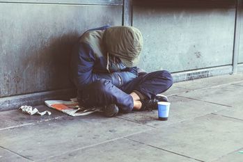 クレカ窃盗犯はなんと凶悪犯罪者だった！カード盗難だけで済んだ男の恐怖体験