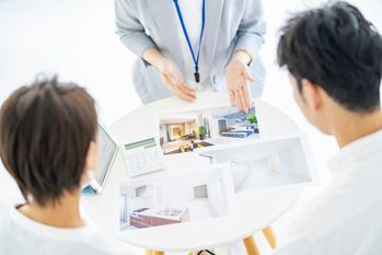 ひどすぎる！契約をキャンセルされた私を怒鳴り続けた上司の秘密