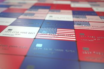 アメリカだとクレジットカードが作れない？国が変わるとこんなに違う