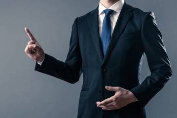 営業マンはスーツが命！好感度が上がる、できる男になるためのおすすめのスーツとは？