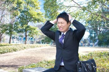 プリンターを発注後に別売りの専用ソフトが必要と発覚し110万円の損失に