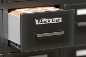 ブラックリストに載ったらどうなる?