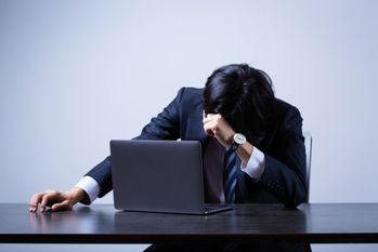 1カ月なら滞納しても大丈夫？「ブラックリスト」はいつまで待ってくれるのか…クレカ返済の滞納リスク