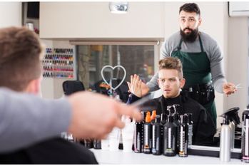 9割以上が経験アリ！？美容院で「イラっ」とすること