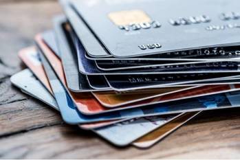 「クレジットカード」5大見直しタイミング