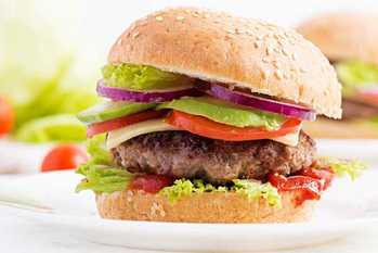 「日本初」のハンバーガーチェーンはマクドじゃなかった