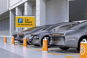 毎日車に乗るなら…「マイカーvsカーシェア」どっちがお得？