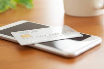 貯金0円だとクレジットカードは作れない？限度額への影響は？クレカの疑問に回答