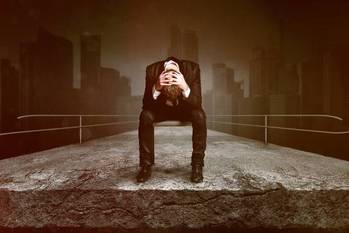 破産しやすい年代は40代