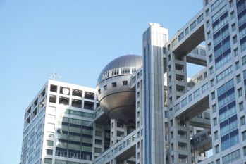 フジテレビの平均年収は？コロナ禍で大幅ダウン？！