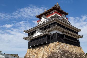 愛知県でしか伝わらない…！？9割以上に通じない方言「ぐろ」とは？