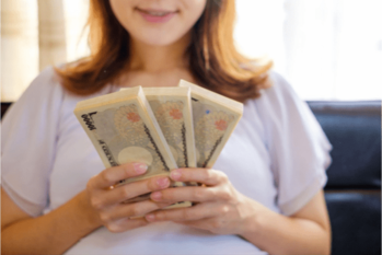 宝くじで7000万円当たった30代独身女性を襲うお金の魔力…無一文になっても欲望が残り続ける日々