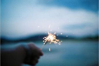 ロケット花火が口の中で大爆発