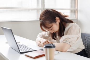 上司のパワハラに唖然...ありえない！職場パワハラエピソード