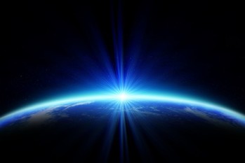 今すべきなのは「宇宙投資」、市場規模が約10倍に...！？日米の関連銘柄を紹介