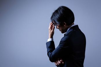 借金苦で返済のことで頭がいっぱい…精神的に弱っていく私の最終手段は闇金しかない?!