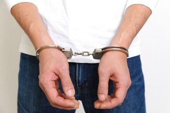 その行為、実は犯罪?! 意外と知らない違反行為4選