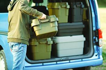 キャンパーの定番収納トランクカーゴから使い勝手が良すぎるロータイプが新登場！