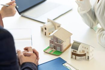 漫画・ドラマ『正直不動産』から学ぶ不動産業界の裏慣例