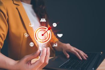 高収入なのに…芸能人のクレジットカード審査通過率が低いのはなぜ？