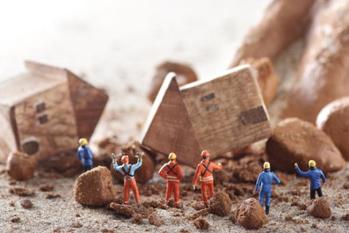 意外に知らない！実はクレジットカードは災害に強い