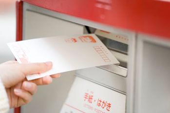 年賀状の売り上げが激減