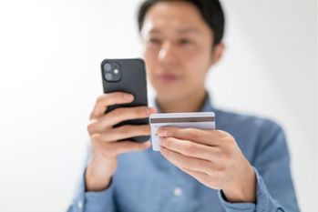 ブラックリストに載ったらクレカは使えなくなる？