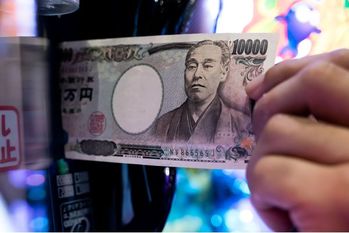 ギャンブル依存症で借金生活12年...いつまでも終わらない借金ループに陥った悲惨な行く末