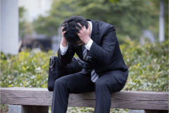 年収800万円だったのに…リストラで時給3000円になり人生のどん底に陥った20代男性が考えていること