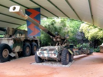150mの宇宙銃「バビロン砲」で世界を脅した天才科学者・ブルとは? 南国で見つけた残骸と謎に包まれた暗殺