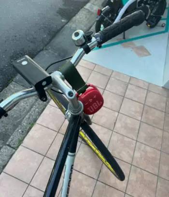 自転車にイヤホンはNG!? だったら…防水スピーカー！～イヤホンよりもメリット大！音楽を連れてペダルを漕ごう～