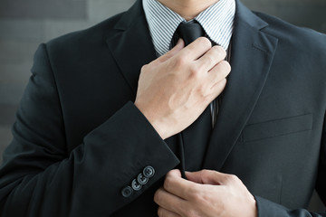 メンズドレスコードのノウハウを徹底解説!大人の男性なら知っておきたいマナー
