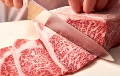 福島県に牛角食べ放題専門店が初出店、肉質にこだわったラインアップが2948円