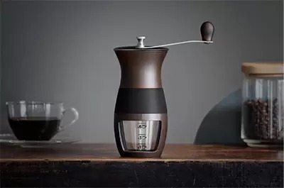 コーヒーかすを再利用したコーヒー器具やランチ雑貨「SUS coffee」オンライン販売開始！